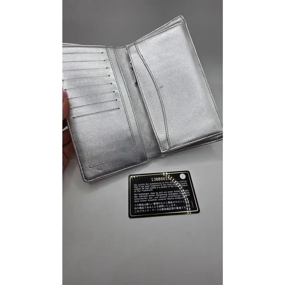 Chanel Silver-tone Interlocking CC Yen Wallet Bifold Wallet